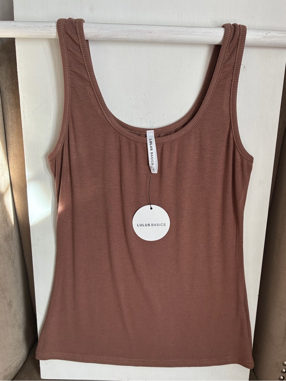 Lulu’s NWT Basic Tank Top Brown Size Small